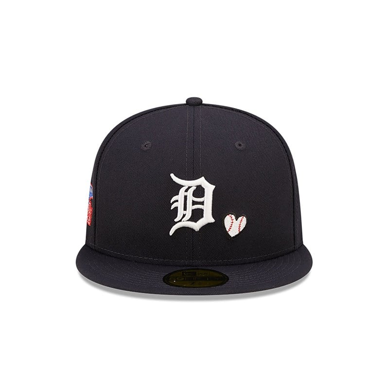 Official New Era Detroit Tigers MLB Team Heart OTC 59FIFTY Fitted